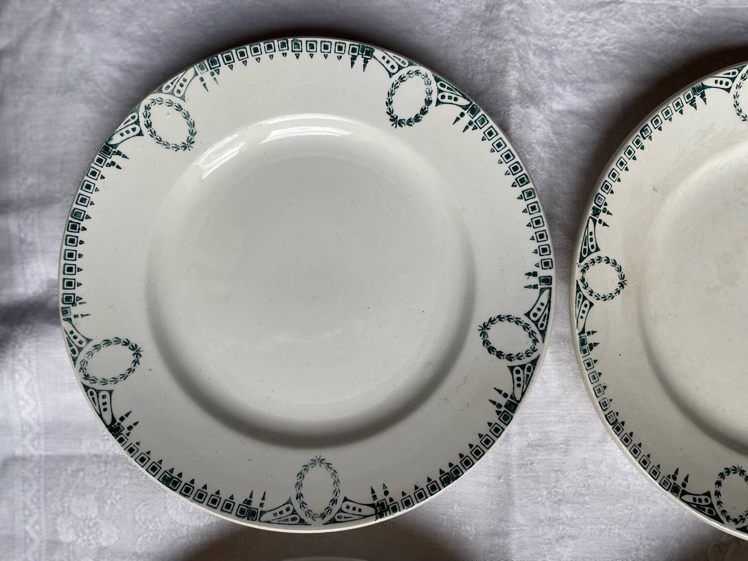 6 Saint Amand Dessert Plates Nouvelles Usines Céramiques du Nord