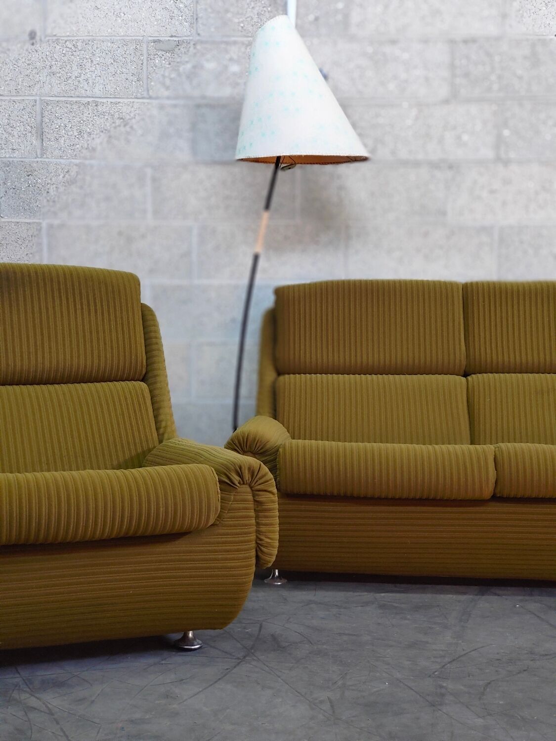 Complete living room Space Age Atlantis olive green 1970