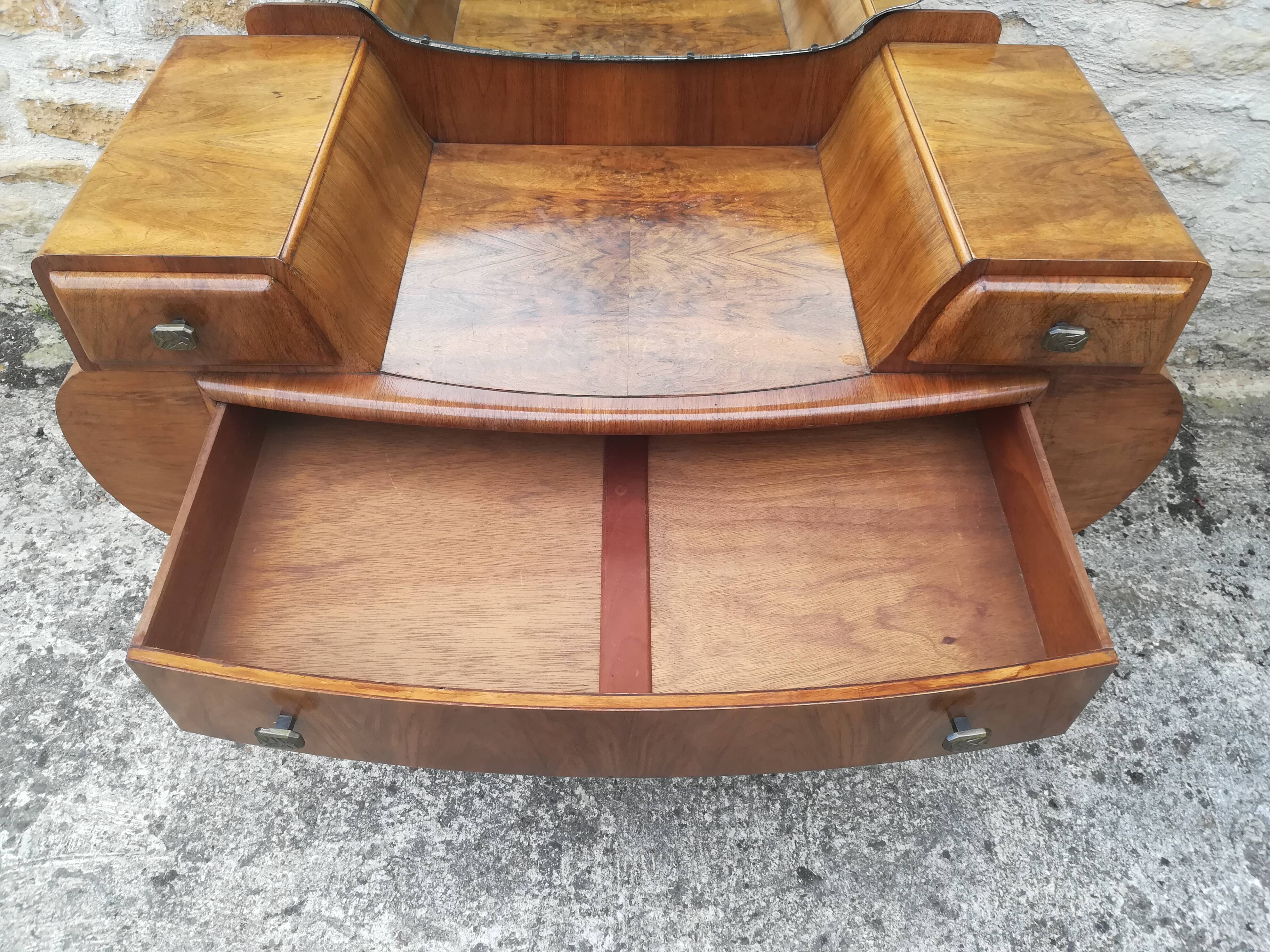 Art Deco dressing table