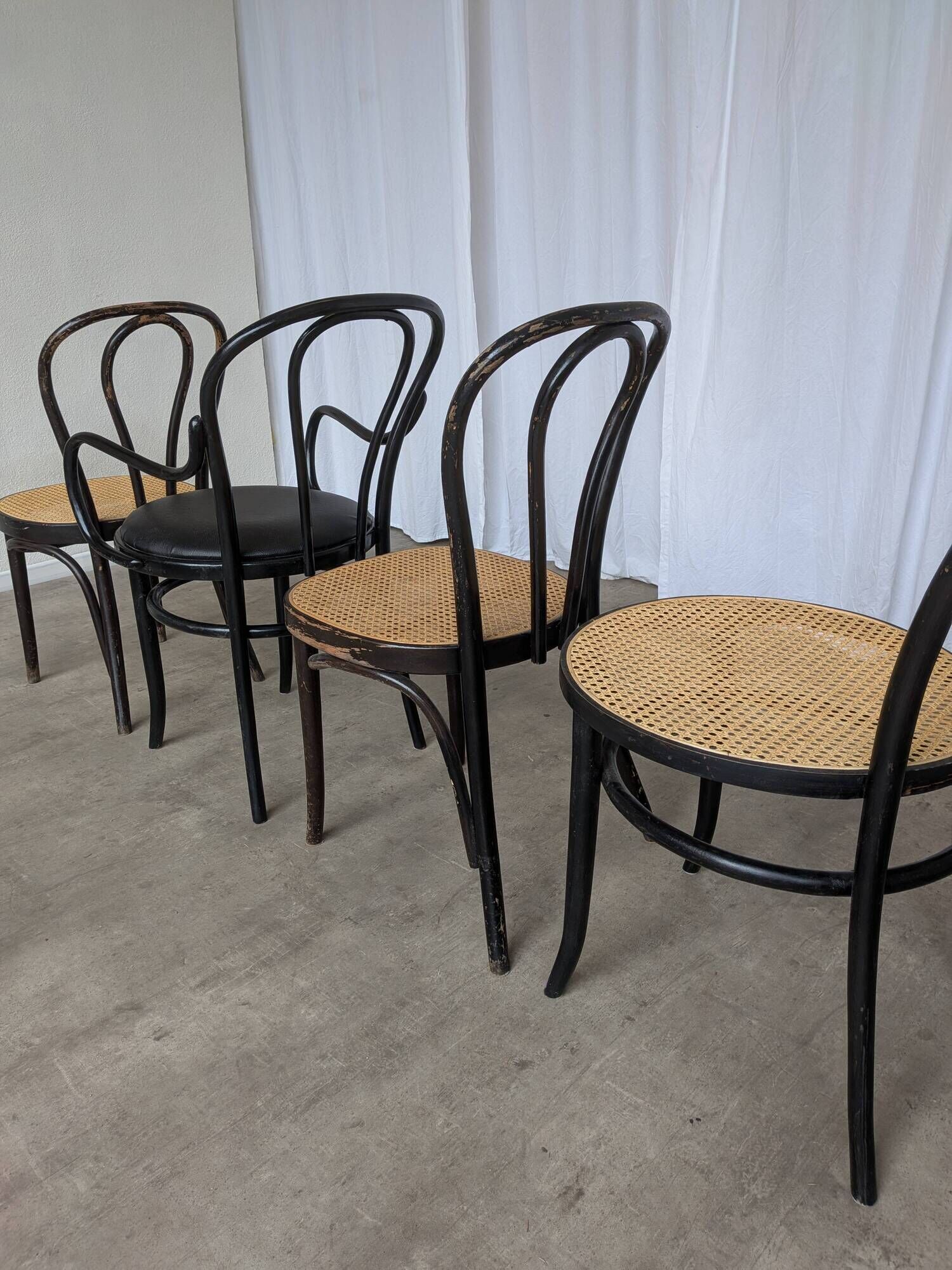 Set of 4 Mix&Match Thonet Style Dining Chairs / Black Bentwood Cane Chairs