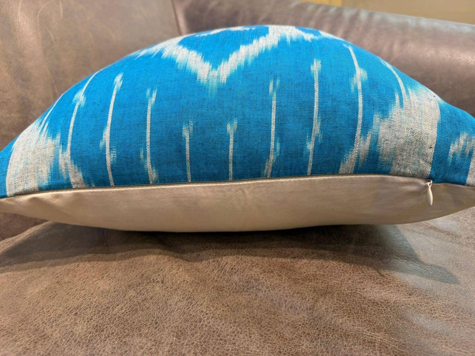 Silk Ikat Pillow Cover, Vertical Stripe Medallion Cushion 16x16
