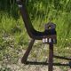 Chaise tripode brutaliste