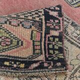 Tapis vintage oriental fait main rose et crème 4x7, 130x225 cm