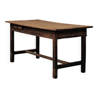 Antique farmhouse table in solid wood – Auvergne, around 1900