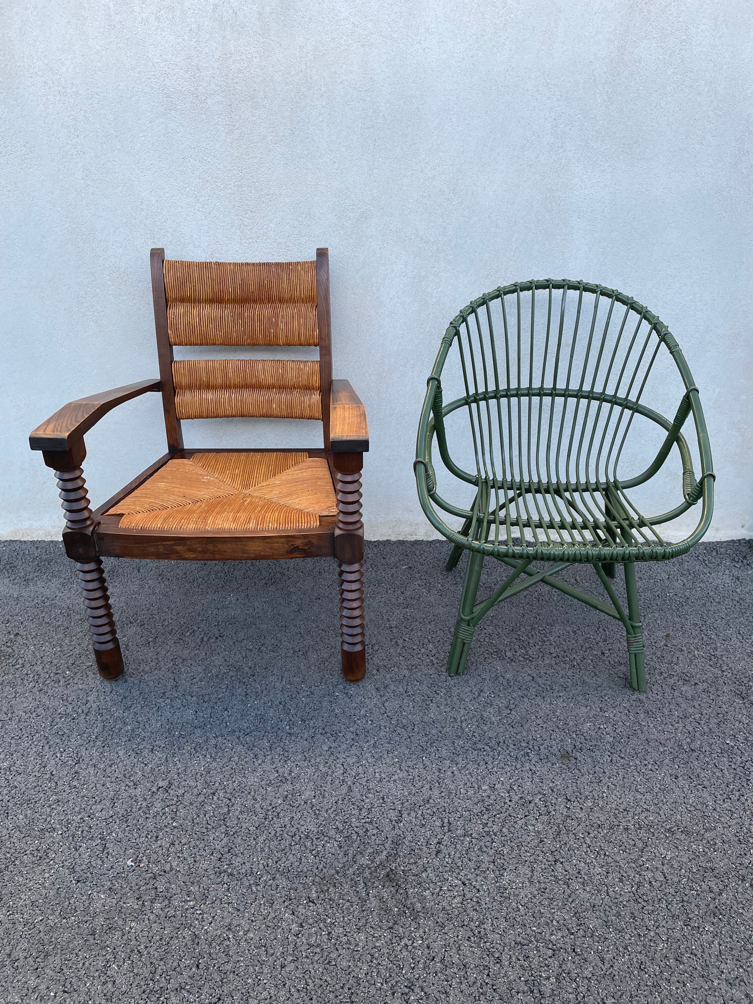 Vintage armchair in straw and brutalist wood