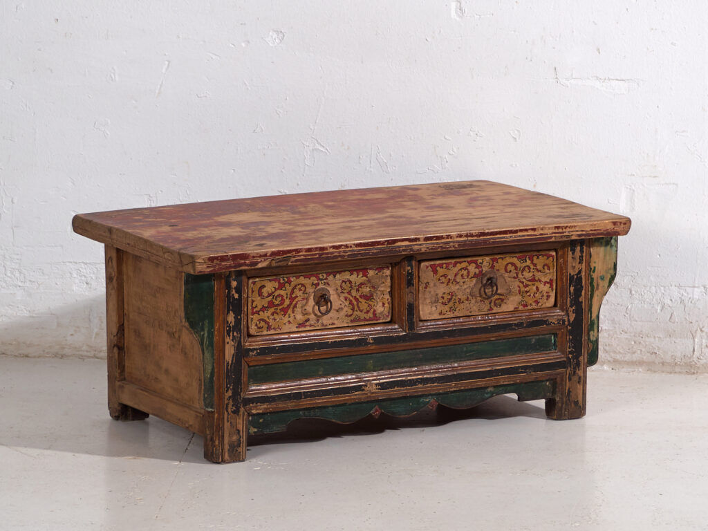Polychrome Shanxi table with two drawers – China, circa 1930