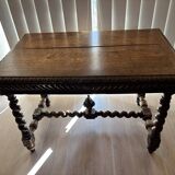 Louis XIII style desk in carved solid oak with twisted legs, late 19th century.
