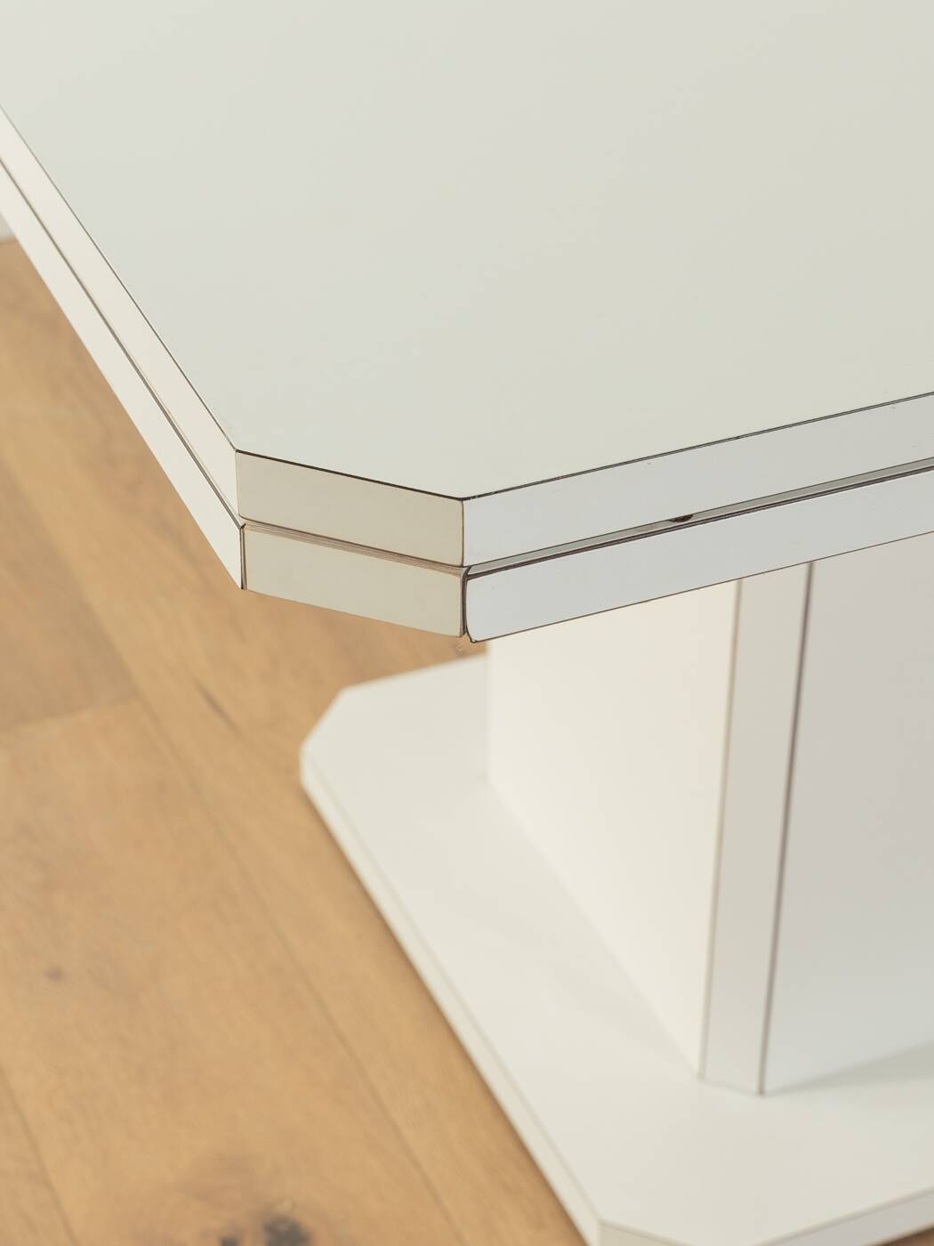 1980s dining table, Läsko
