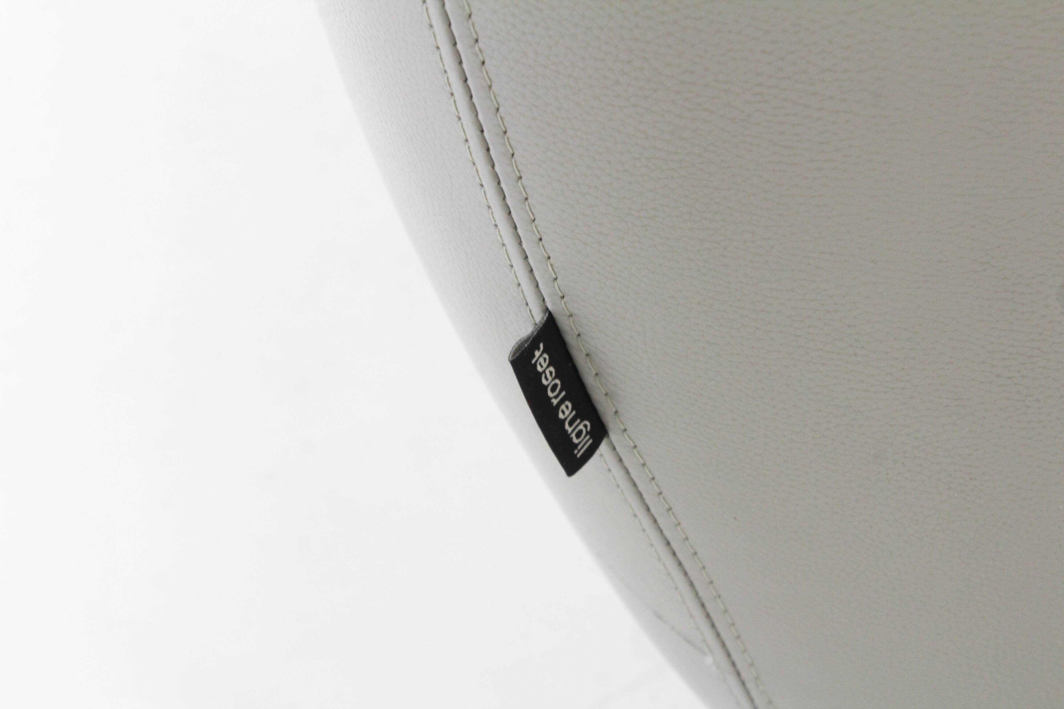 Fauteuil Kali en cuir gris de Michel Ducaroy pour Ligne Roset