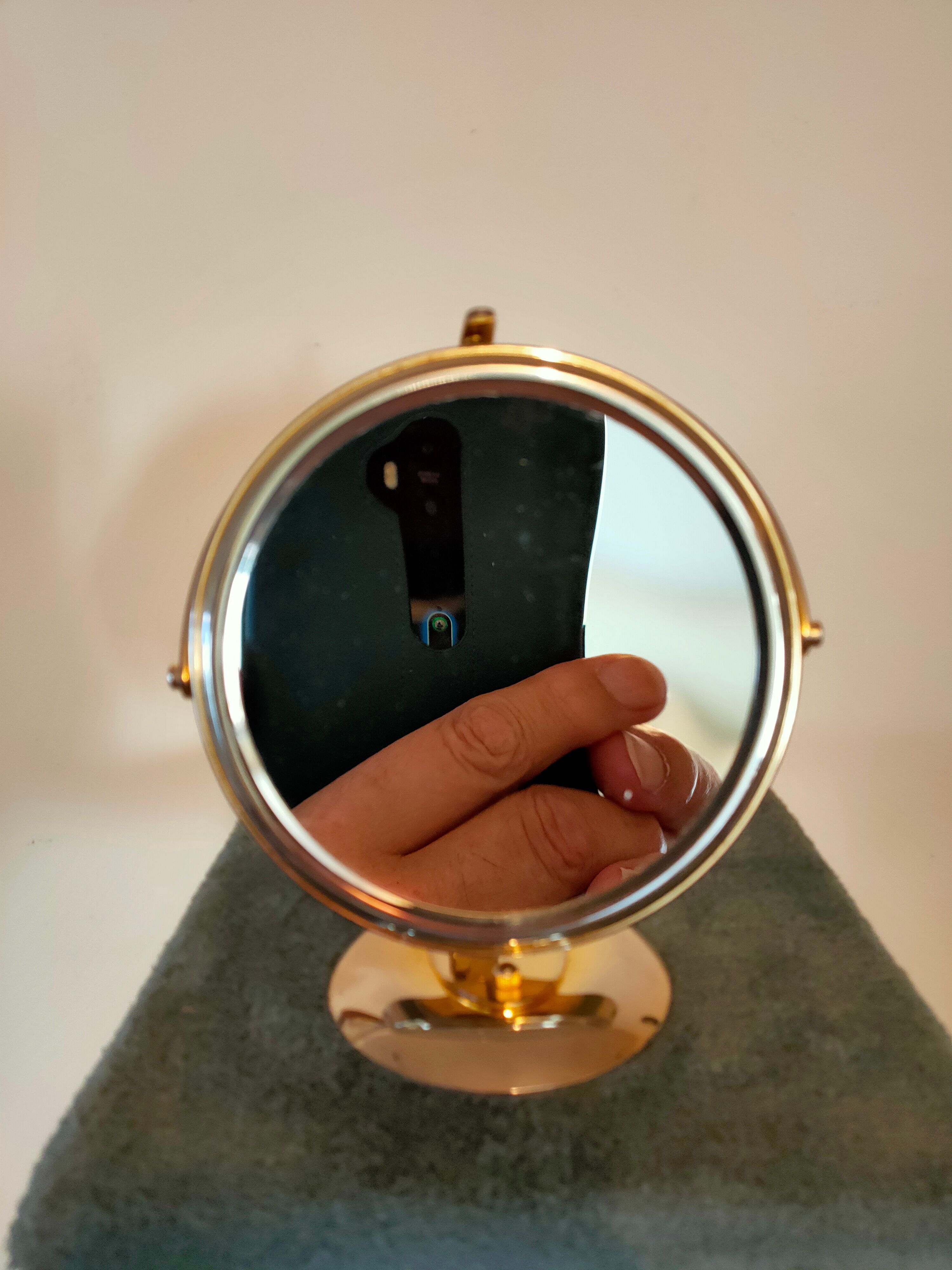 vintage table magnifying mirror