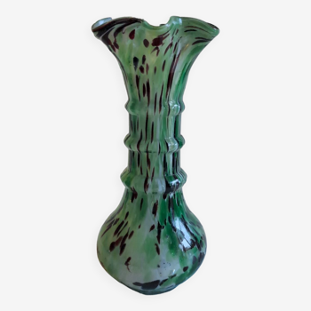 Clichy glassware vase