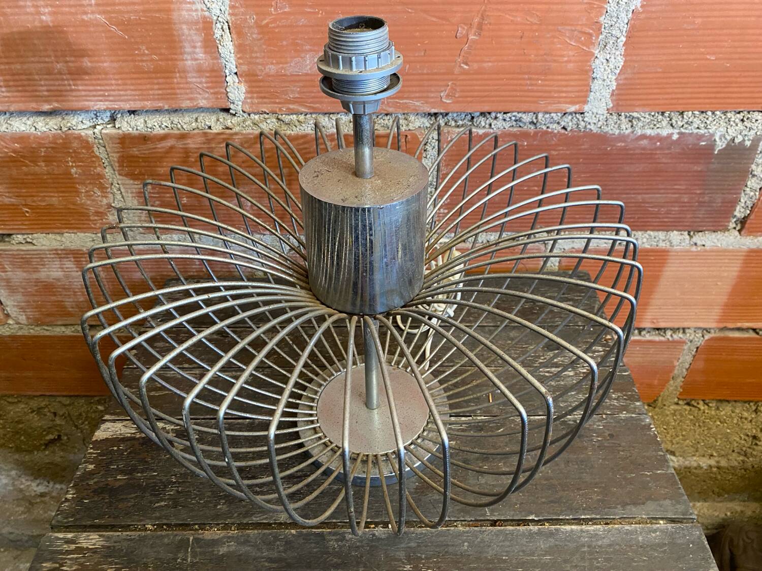 Chrome Metal Wire Space Age Lamp Base 1970s Vintage #D82
