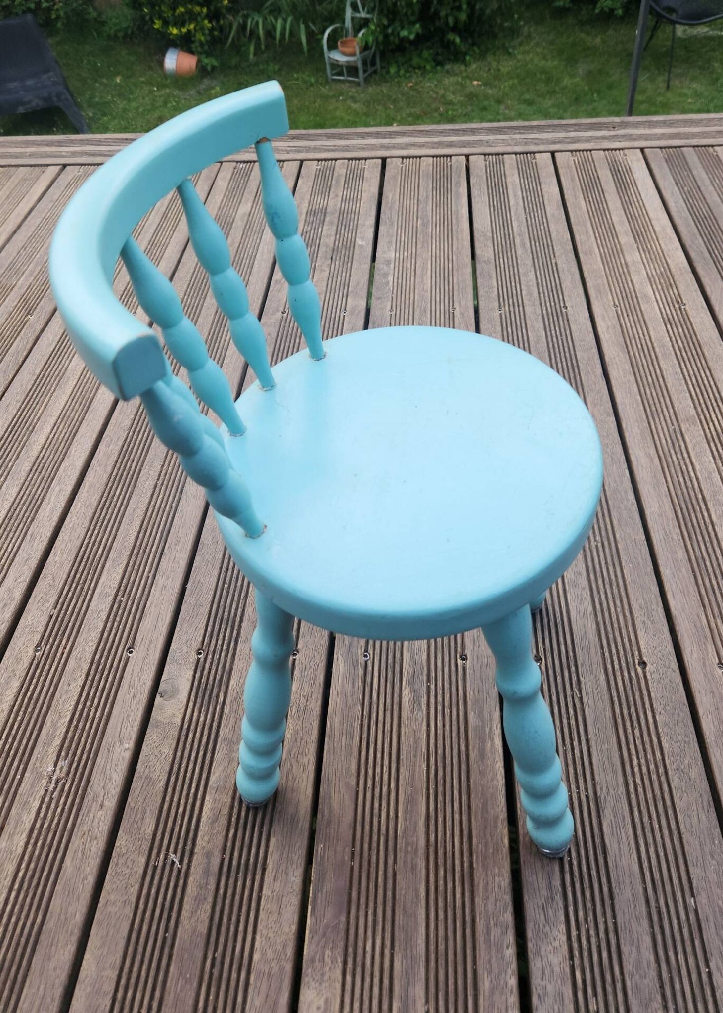 Chaise enfant en bois tourné vintage