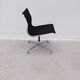 Chaises « ea 101 » de charles & ray eames pour herman miller, 1970