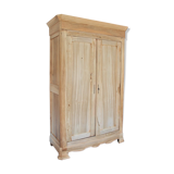 Walnut cabinet early XXth