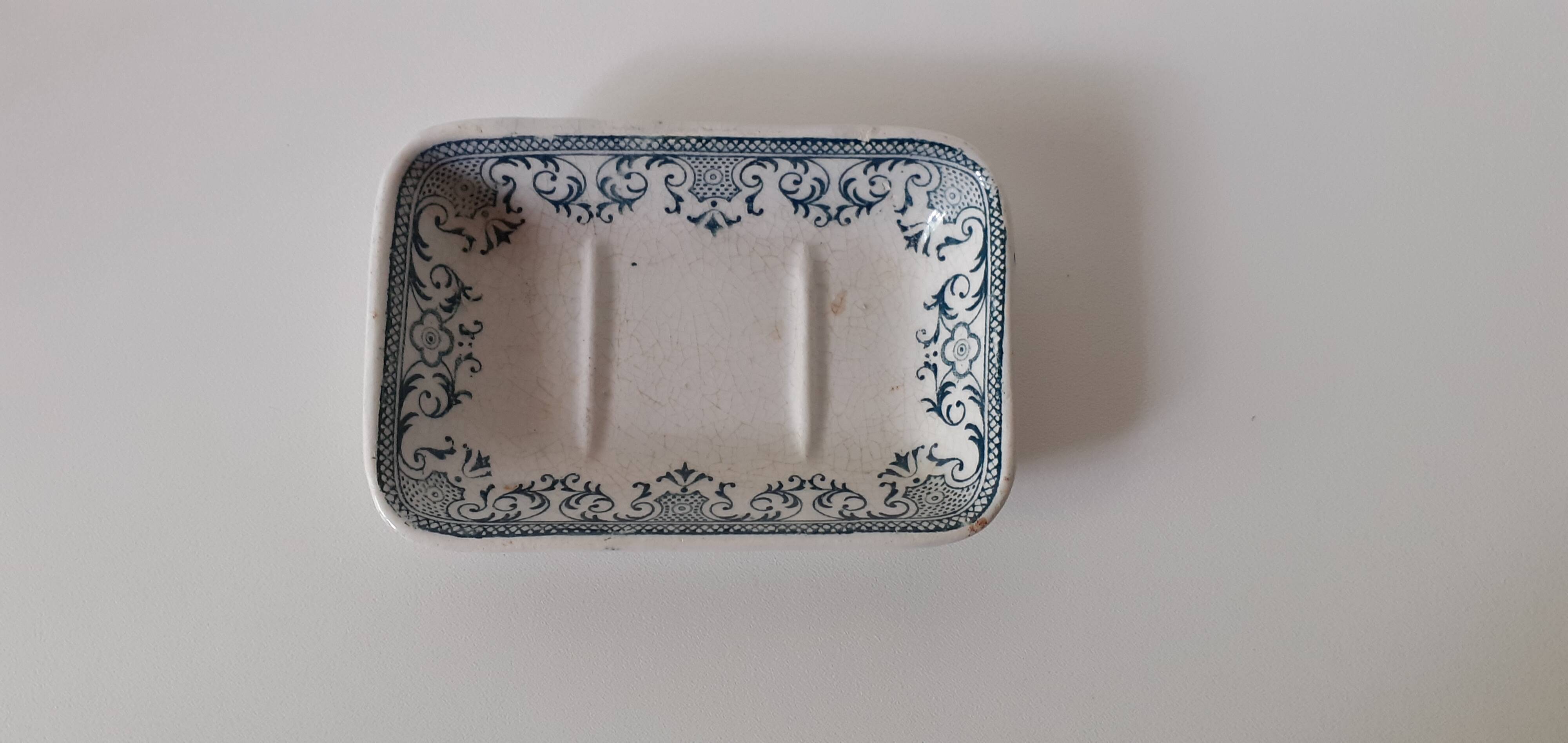 SOAP DISH