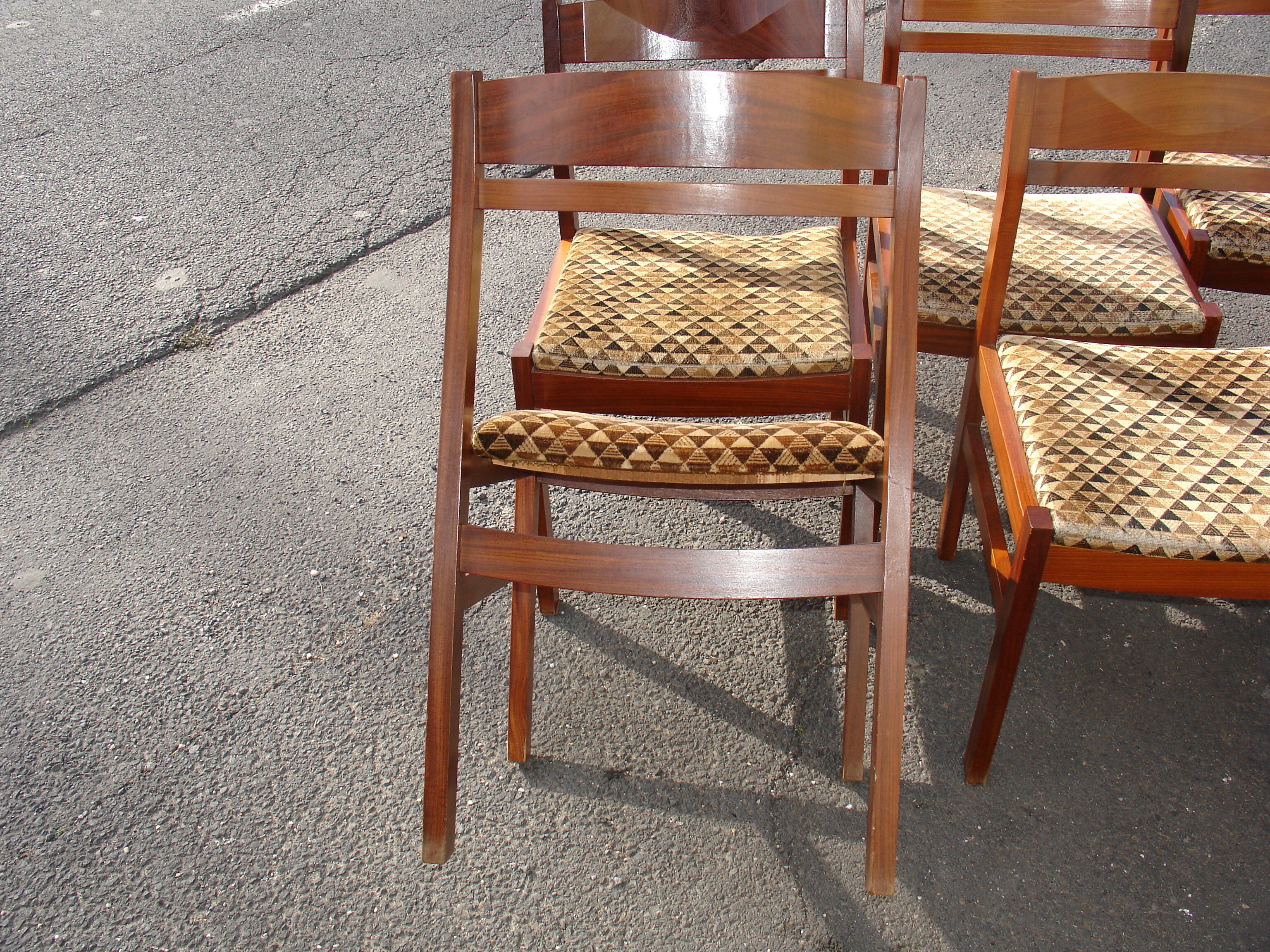 Set of 6 chairs in Pao Rosa circa 1950-60