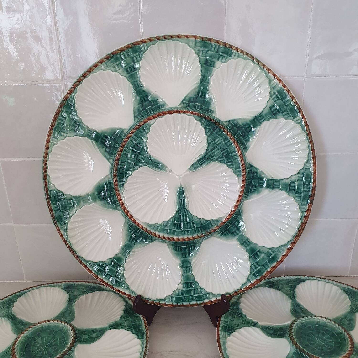 Longchamps oyster and shellfish plates