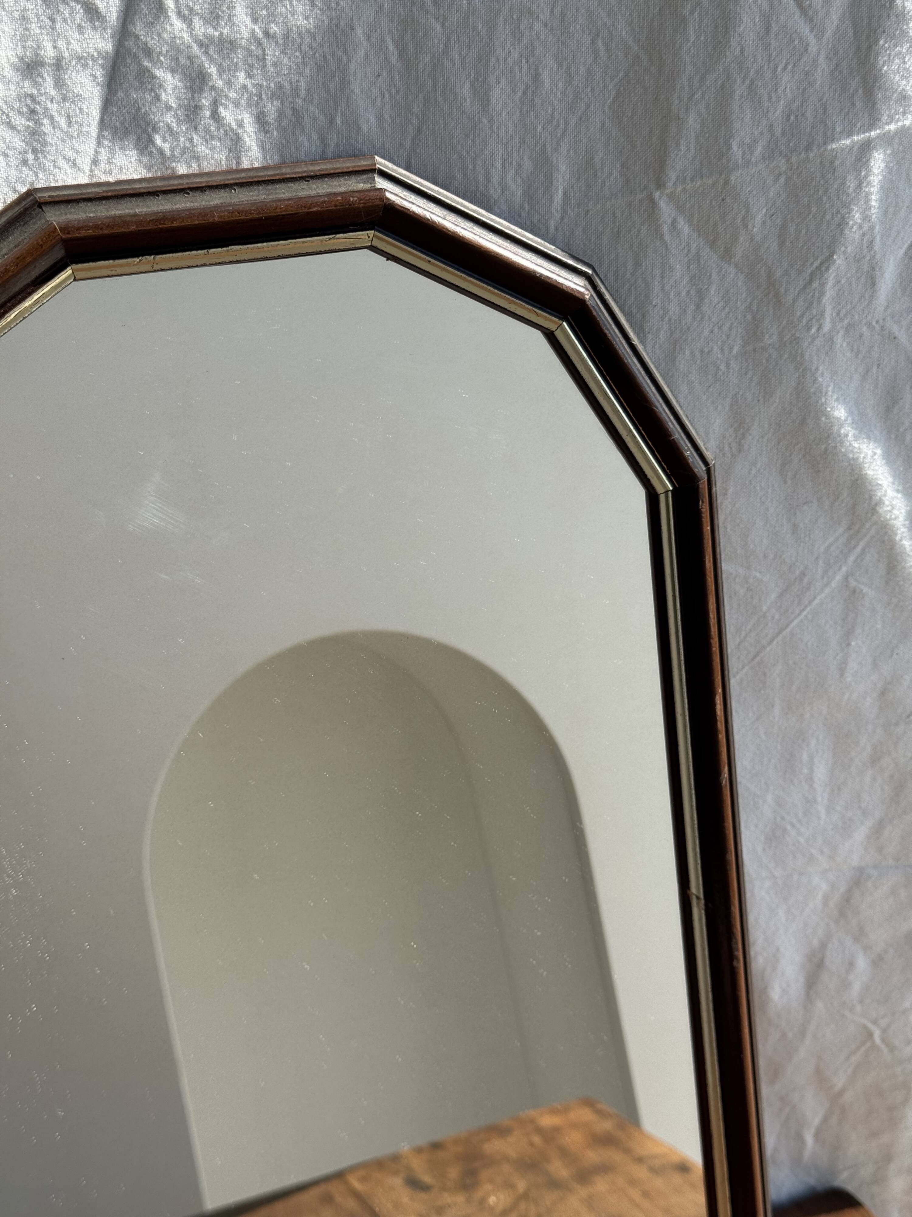Small rounded mirror, wooden frame, gold frame H49.5