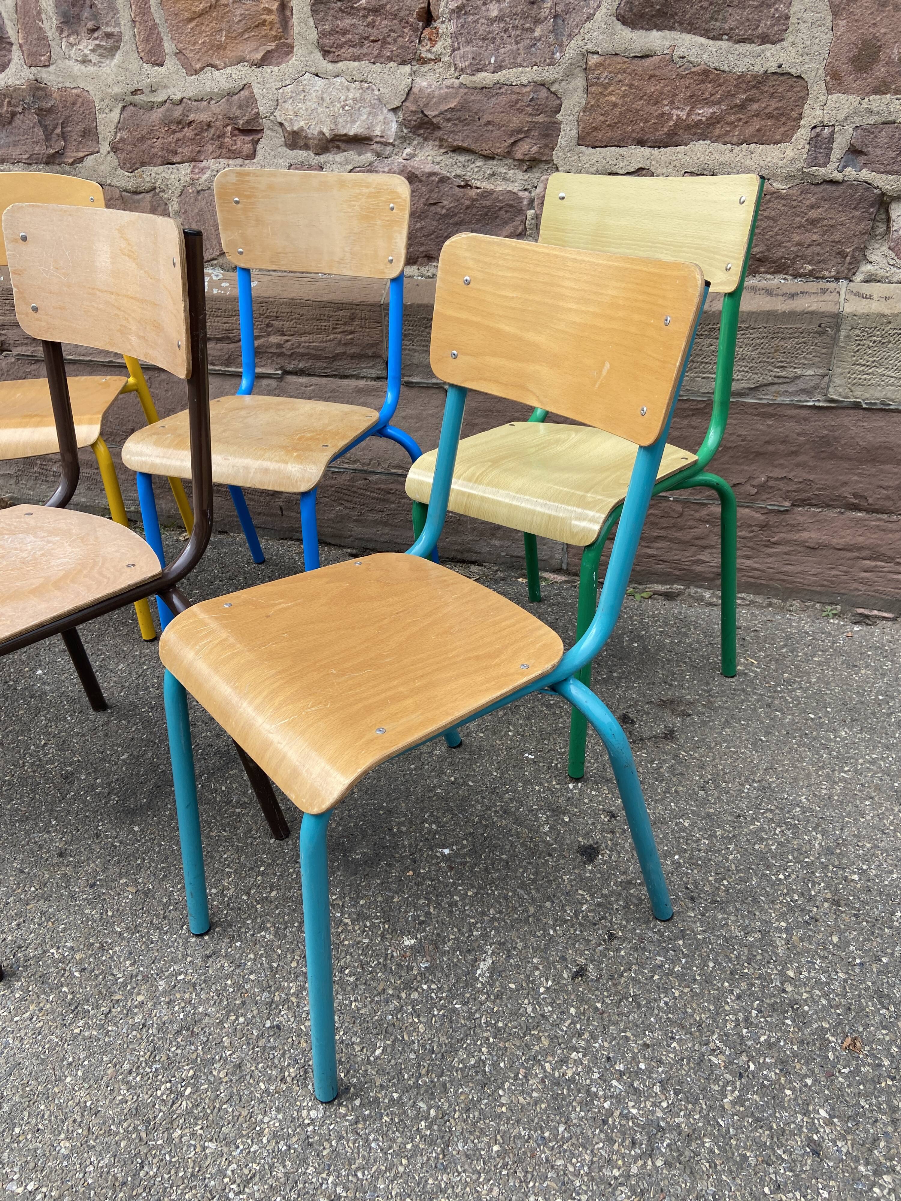 6 mismatched school chairs multicolor industrial vintage school community Mullca