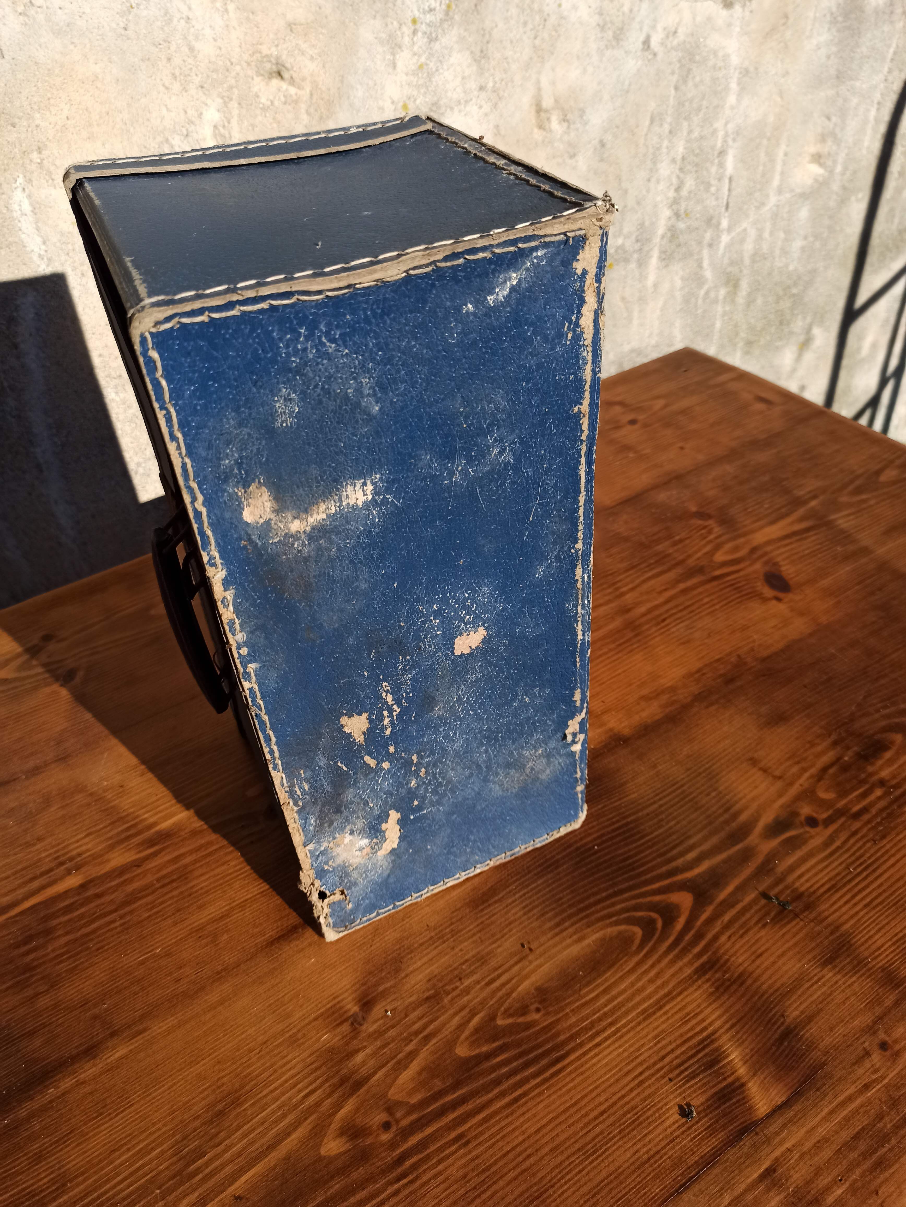 Set of 3 old cardboard suitcases