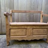 Farmhouse bench with chest in antique solid walnut