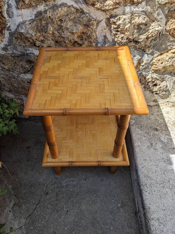 Table de chevet vintage bois effet bambou tressage artisanal japan style