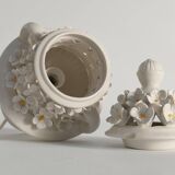 White Ceramic Table Lamp with Flower Motif, Italy 1960s