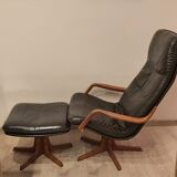 Swivel armchair with footrest, Berg Forniture, Denmark, 1970s