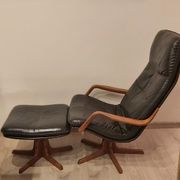 Swivel armchair with footrest, Berg Forniture, Denmark, 1970s