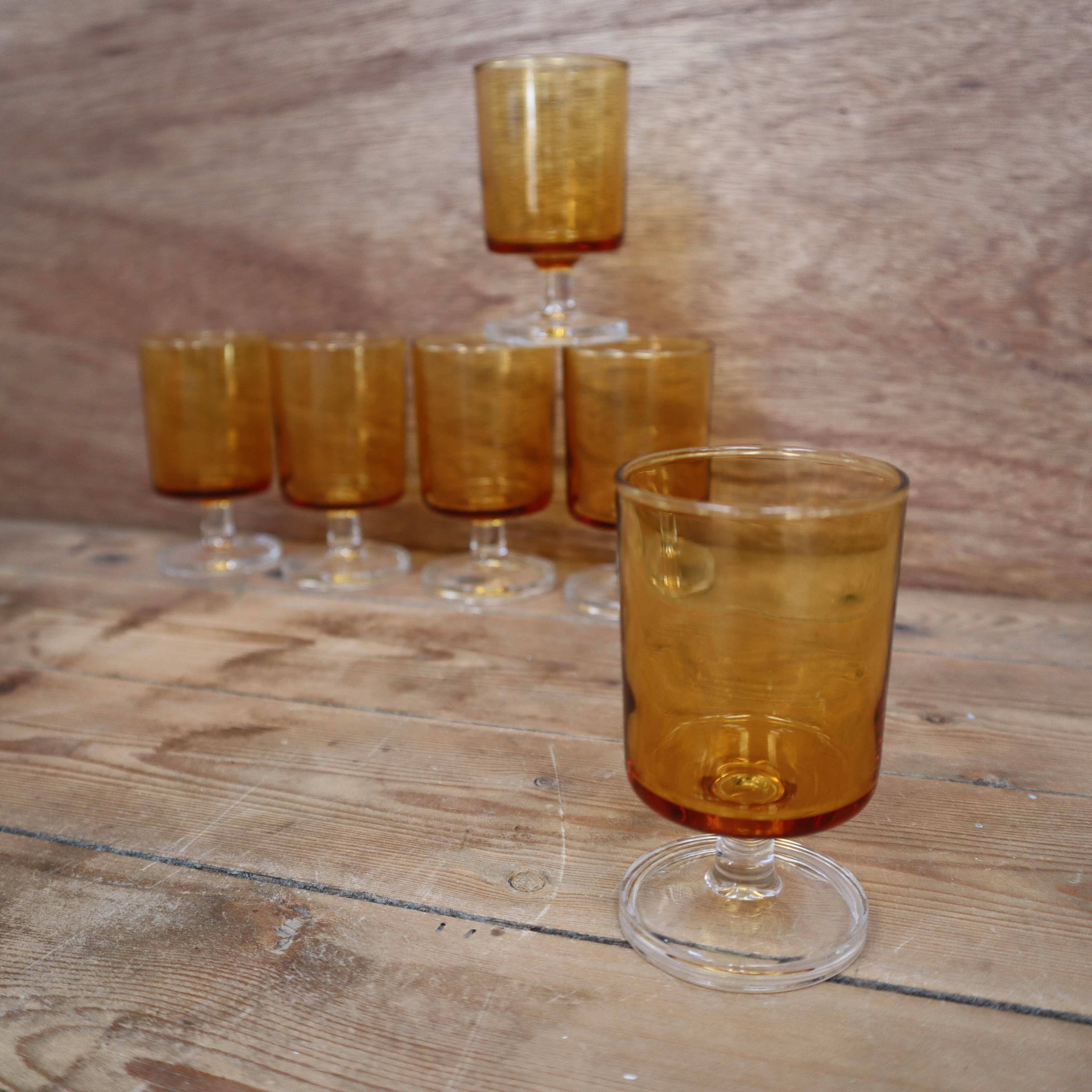 Lot of 6 Luminarc France 70'S amber white wine glasses