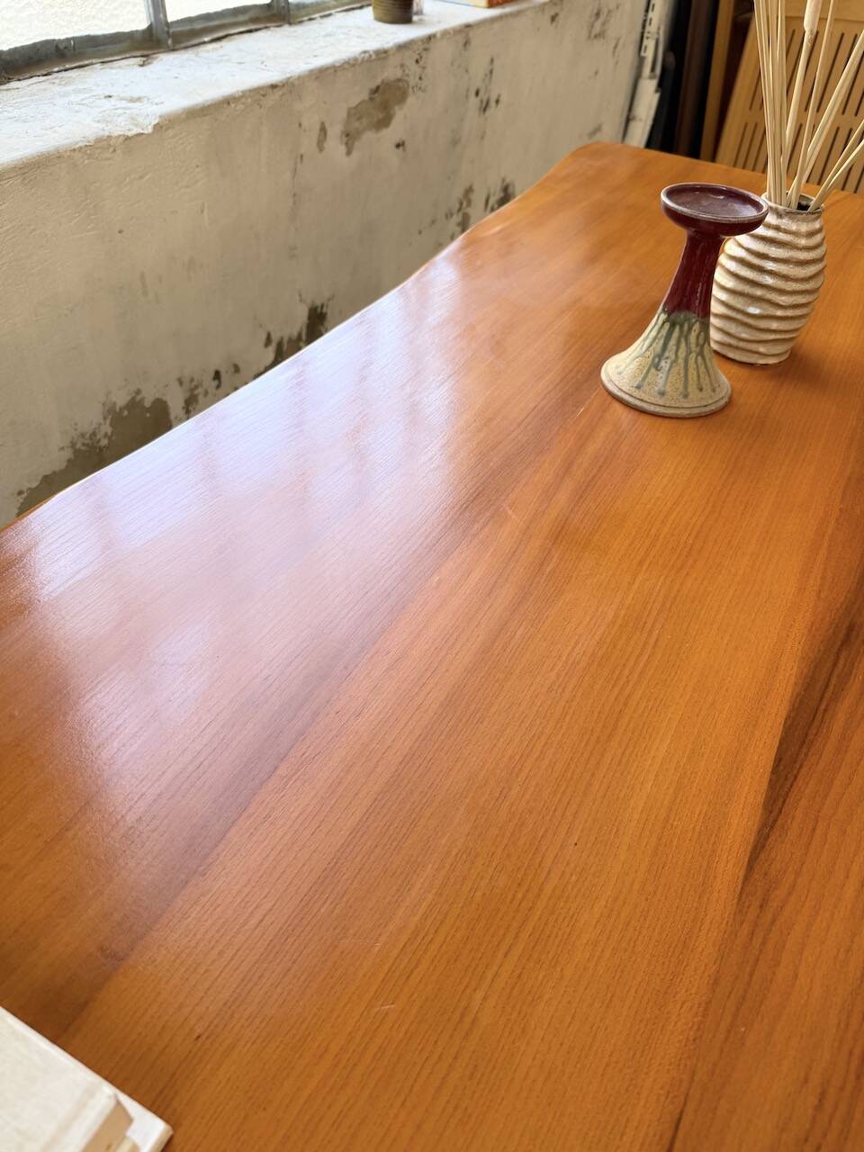Aranjou farmhouse table in blond elm, 1950s