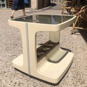 70s serving bar