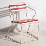 Anciennes chaises empilables d’extérieur (vers 1920). Ensemble de 2 pièces
