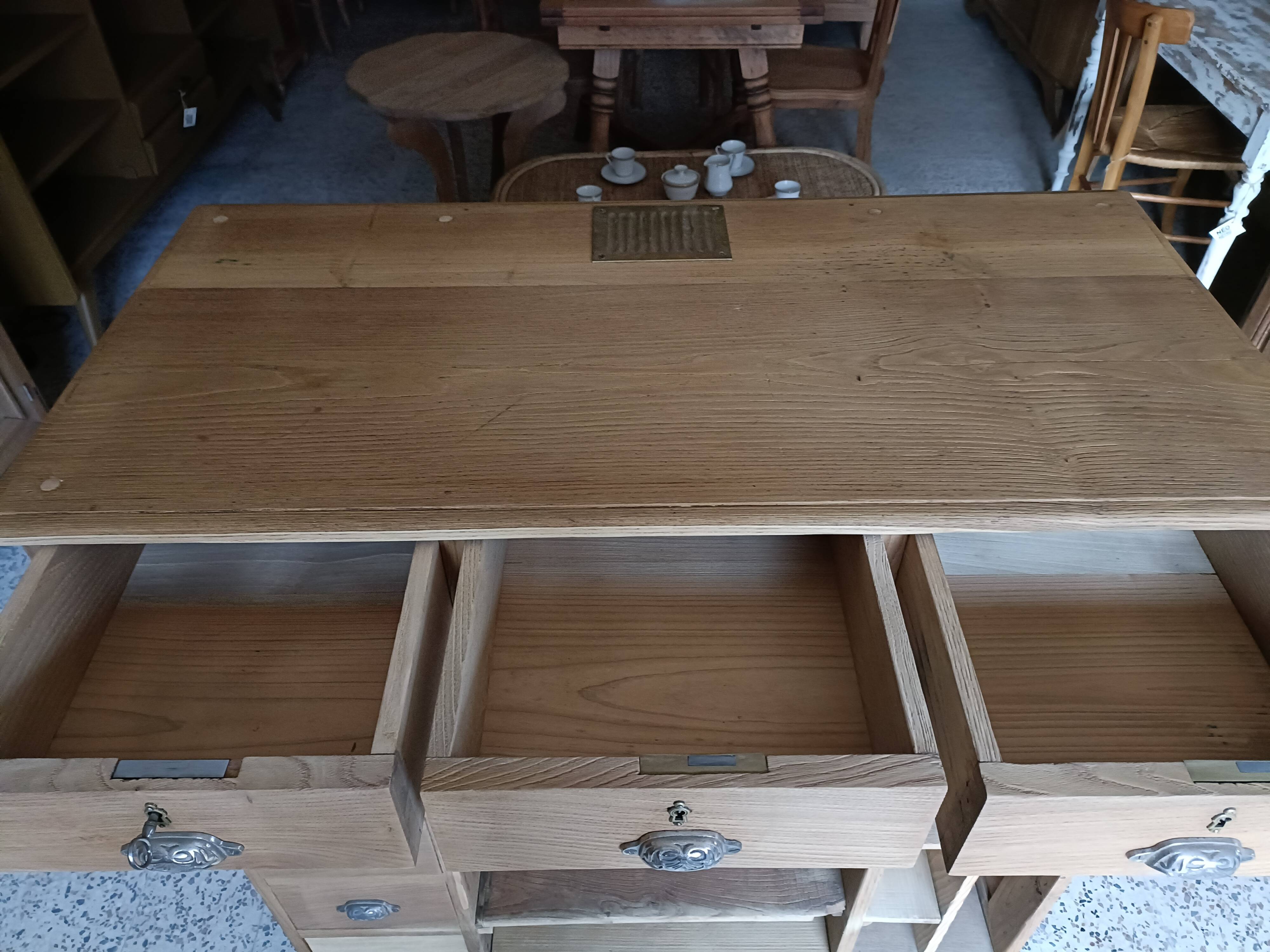 Renovated shop counter