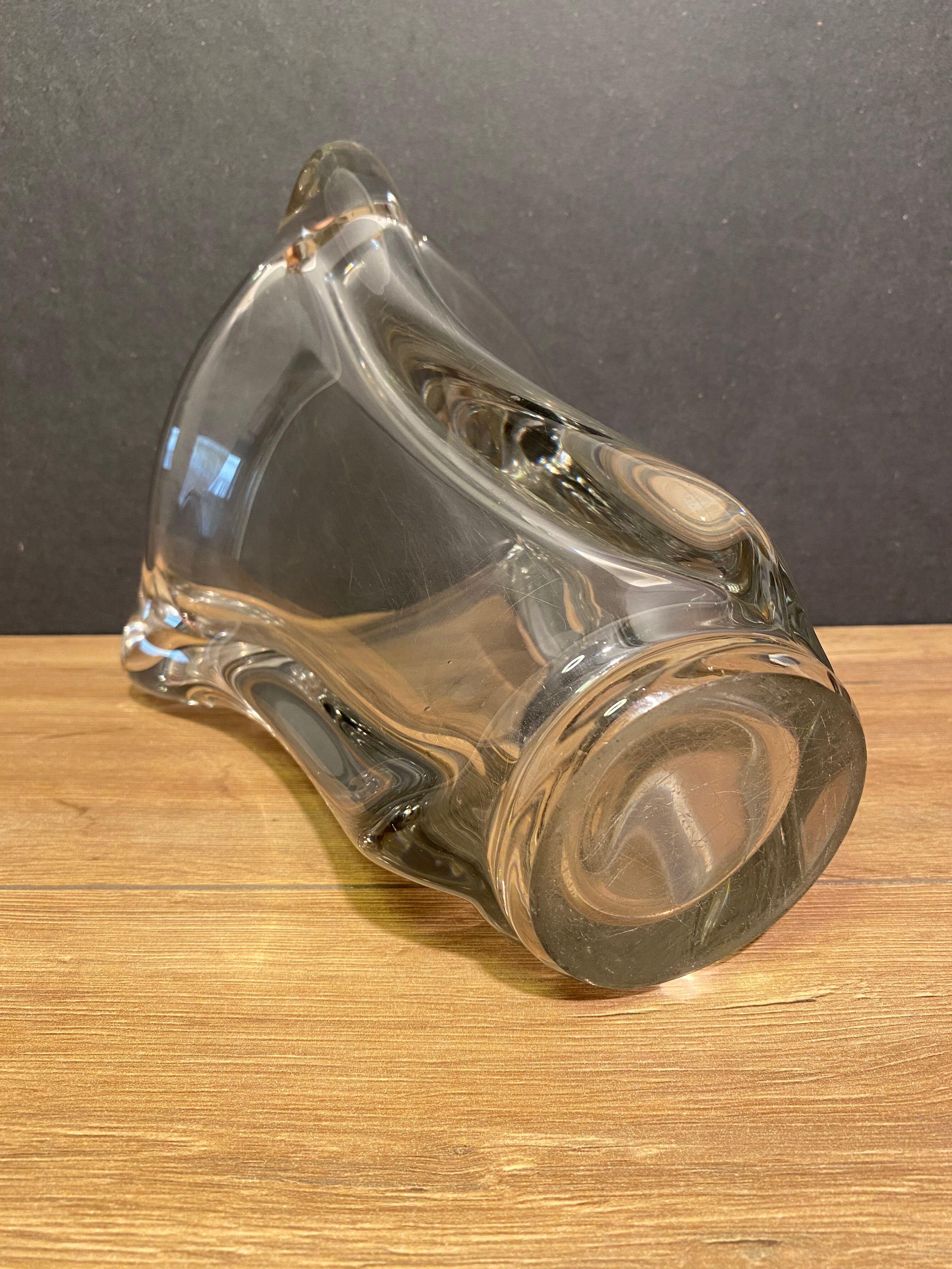 Heavy design vase in Daum type crystal