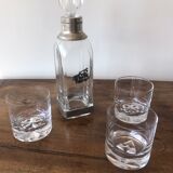 Whisky decanter and its 3 glasses