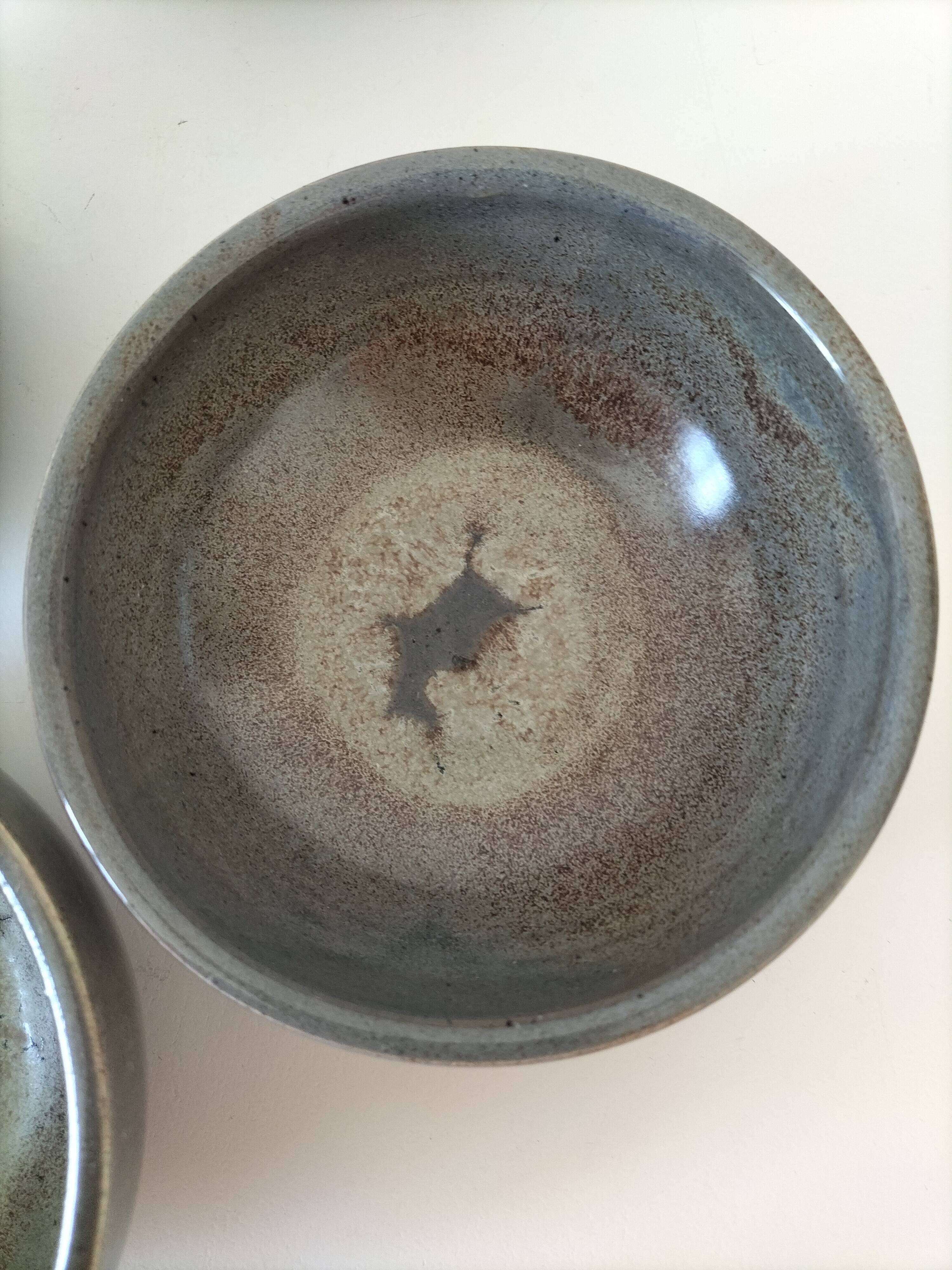 4 handmade ceramic bowls – Grey-blue glaze and mineral shades