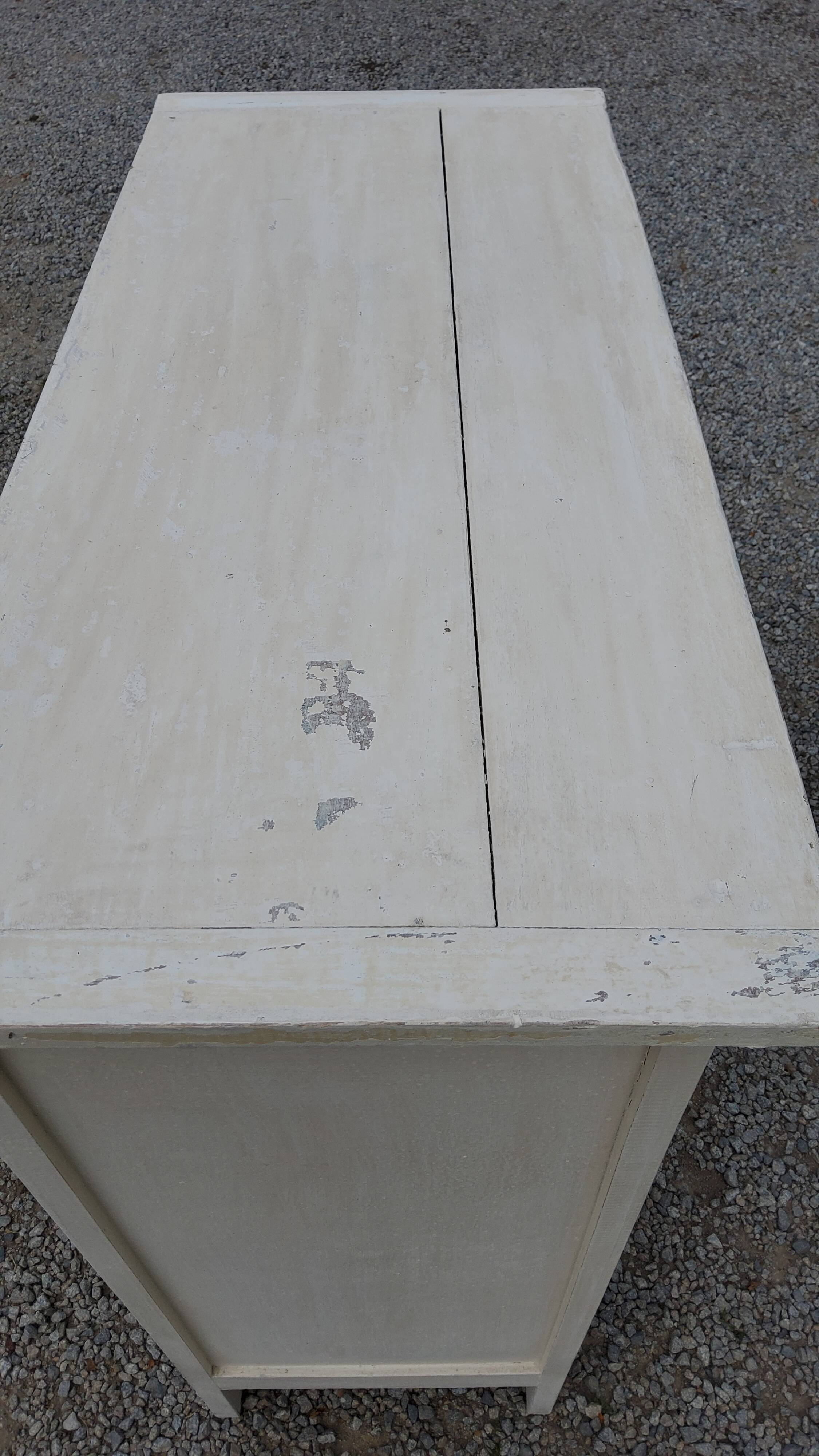 Old Parisian buffet 2 doors 2 drawers patinated white