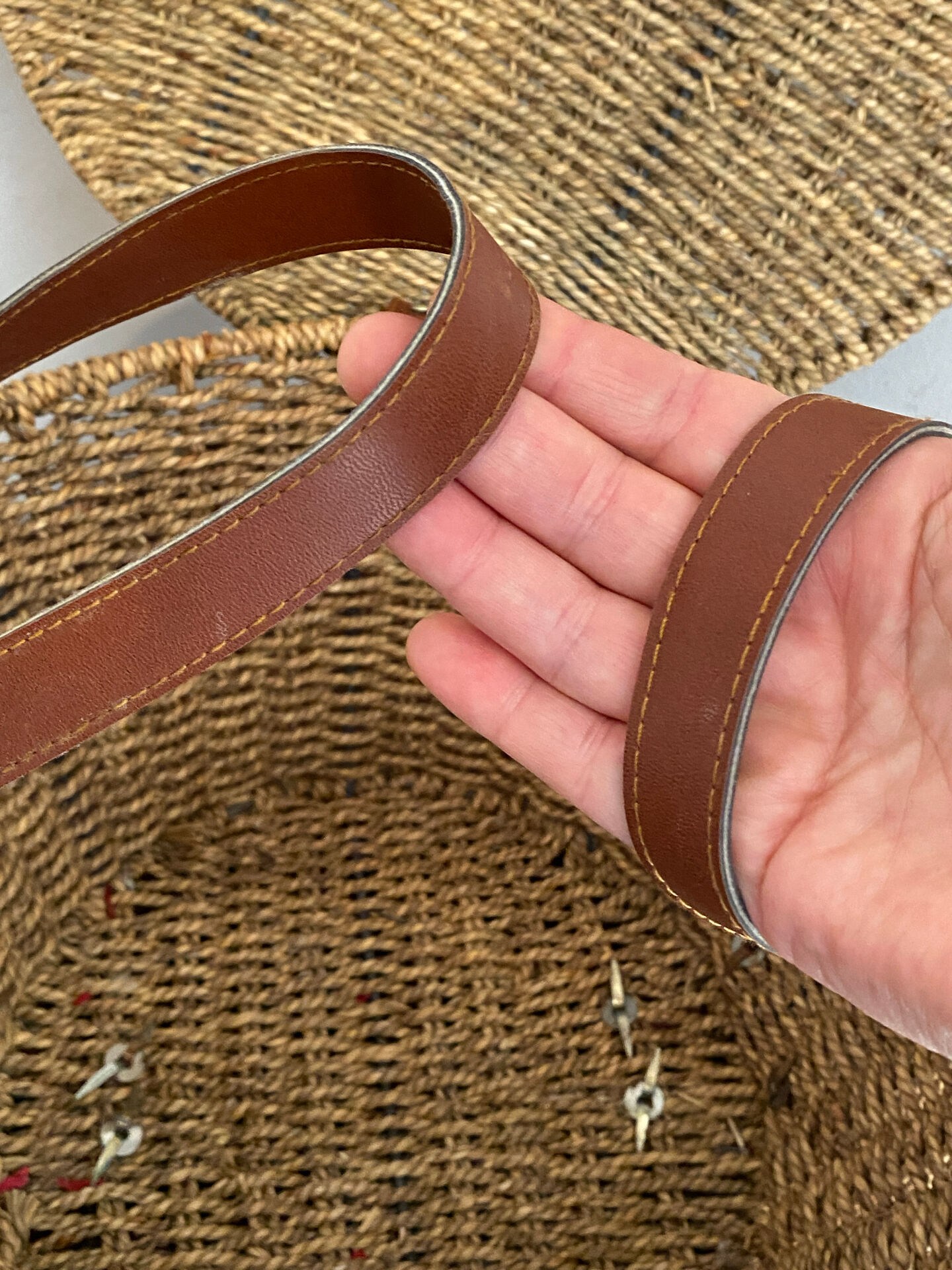 Woven rope basket