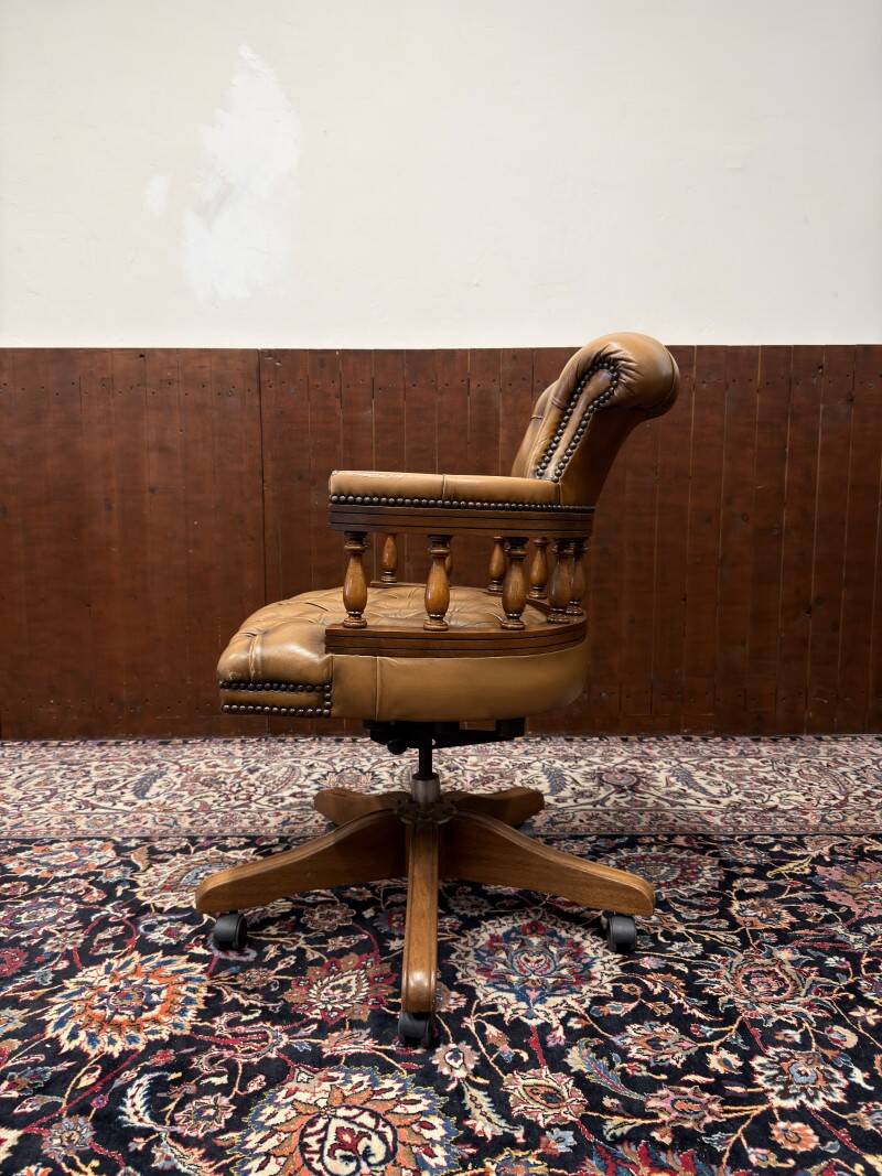 English Chesterfield Office Chair Captain Chair
