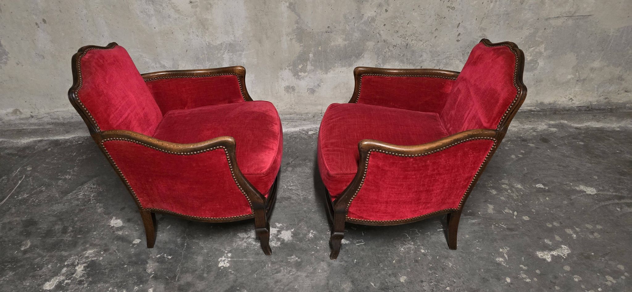 Pair of Louis XV style bergère armchairs in red velvet