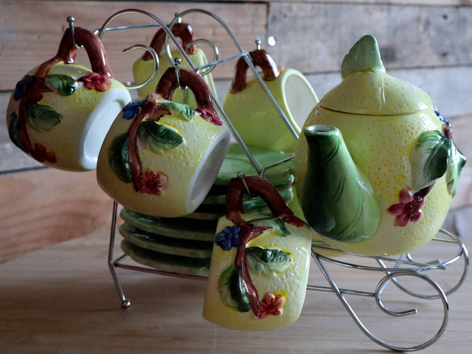 Tea / coffee service in earthenware "Lemon" on display – 15 pieces
