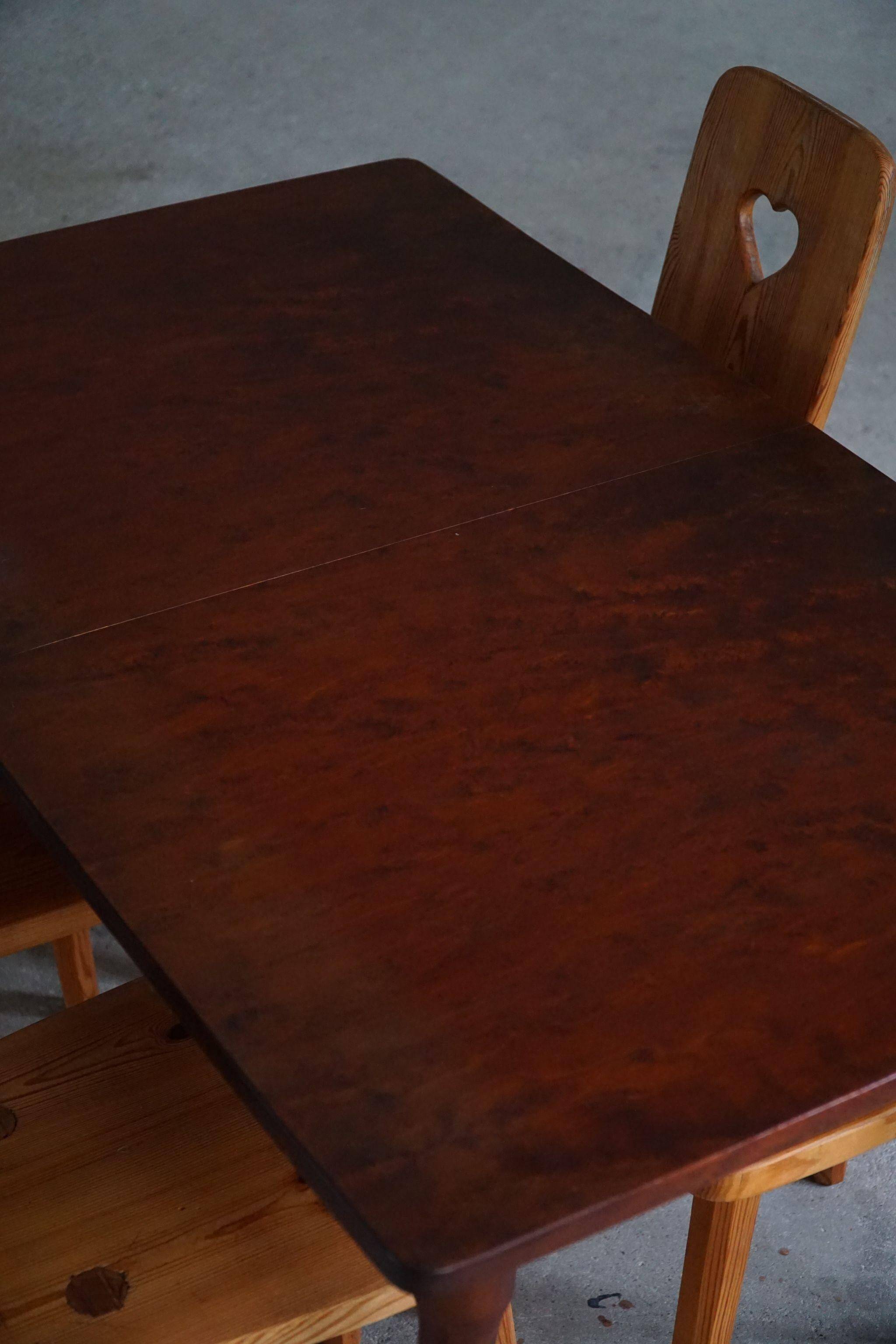 Moderne scandinave, table en hêtre avec pieds en forme de massue, Arnold Madsen, fabriquée dans les années 1940