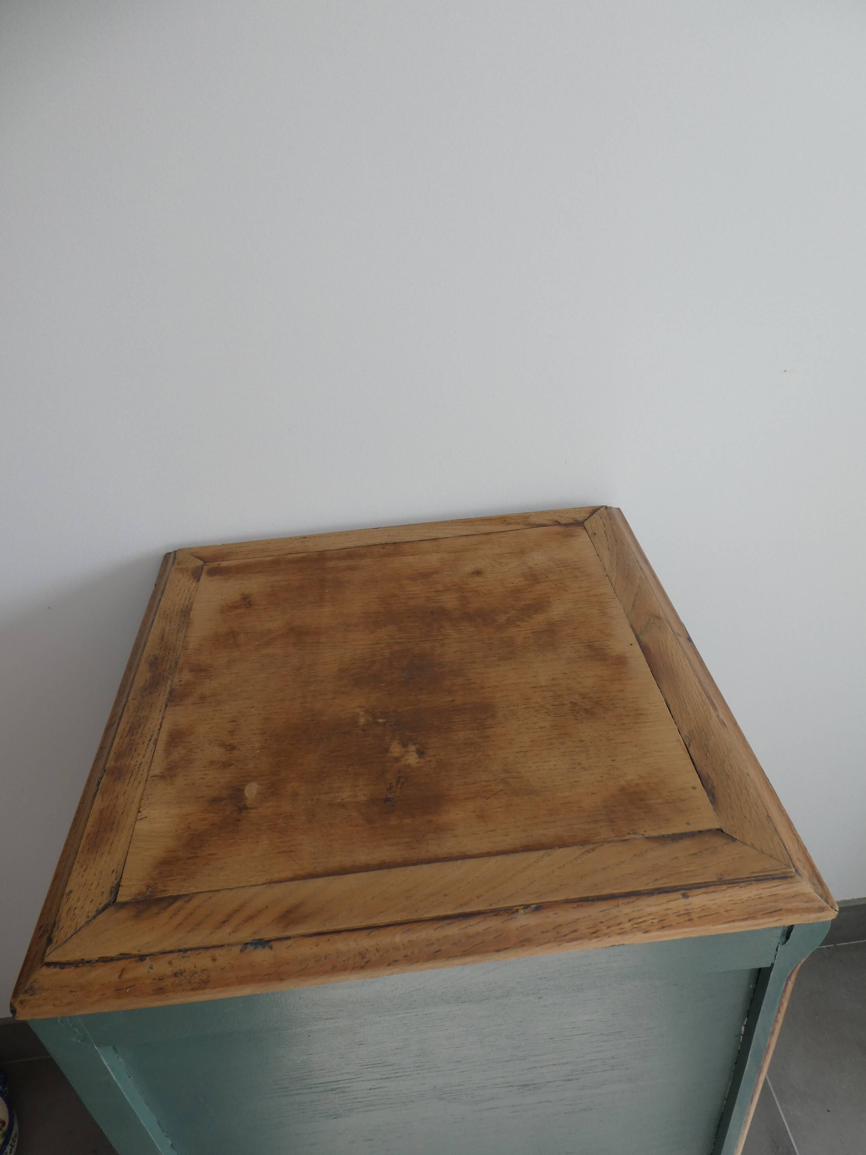 Green Art Deco nightstand/bedside table, small occasional piece of furniture
