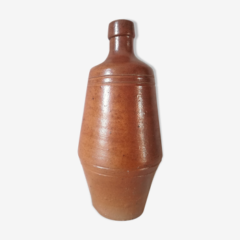 Sandstone bottle vase