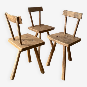 3 brutalist rustic tripod chair