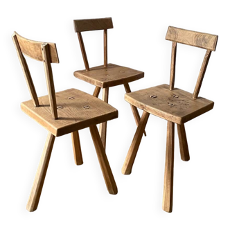 3 brutalist rustic tripod chair