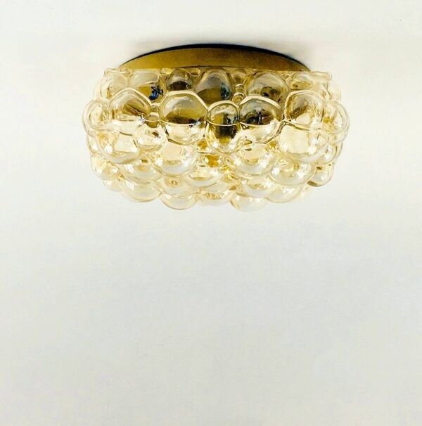 Grand plafonnier en verre bulle d'ambre par Helena Tynell pour Limburg, Allemagne, années 1960.