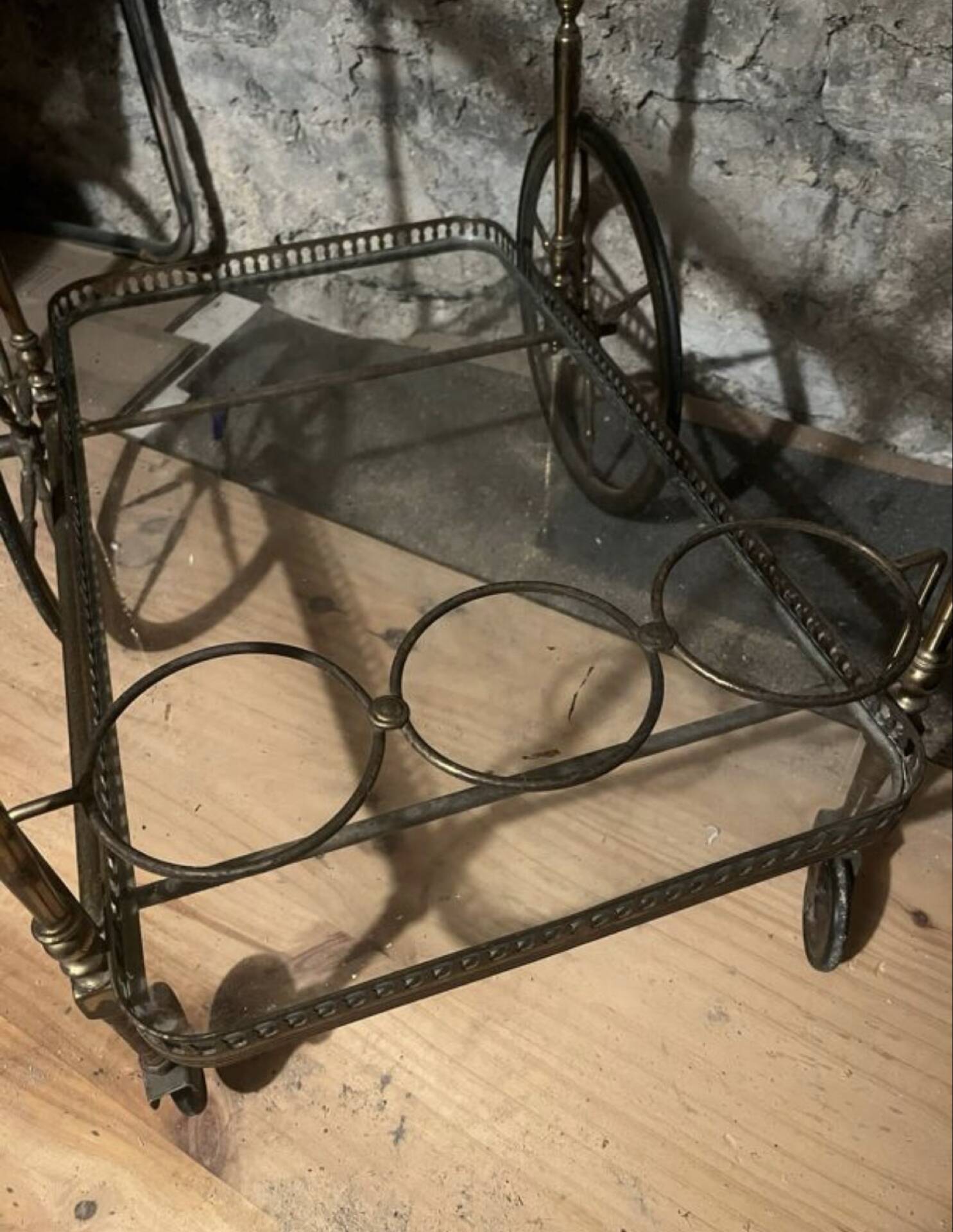 Chariot à boisson, desserte en laiton